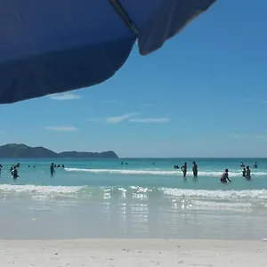 https://conforto-a-300m-da-praia-do-forte.cabofriohotels.org